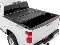 Hard Low Profile Bed Cover 6 Foot 7 Inch Bed Chevy/GMC Sierra 1500 (19-26)/Silverado 1500 (19-26) Rough Country