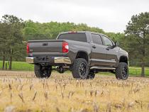 6 Inch Lift Kit M1 Struts/M1 Toyota Tundra 4WD (2007-2015) Rough Country
