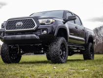 6 Inch Lift Kit M1 Struts/M1 Toyota Tacoma 2WD/4WD (2016-2023) Rough Country