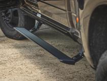 Power Running Boards HT-Series Crew Cab Ram 2500/3500 2WD/4WD (11-26) Rough Country