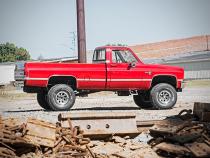 4 Inch Suspension Lift System 56 Inch Rear Springs 73-76 C20/K20 Rough Country
