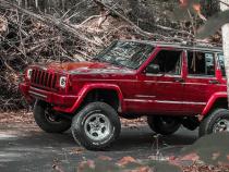4.5 Inch Jeep Suspension Lift System 84-01 Cherokee XJ Rough Country