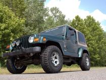 2 Inch Jeep Suspension Lift Kit Preminum N3 Shocks 04-06 4WD Jeep Wrangler TJ Unlimited 97-06 4WD Jeep Wrangler TJ Rough Country