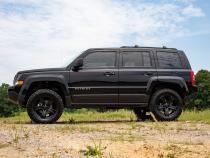 2 Inch Lift Kit N3 Struts 10-17 Jeep Patriot 4WD Rough Country