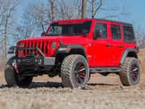 3.5 Inch Jeep Suspension Lift Kit Control Arm Drop 18-20 Wrangler JL Rough Country
