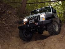 4 Inch Jeep Suspension Lift Kit V2 Monotube Shocks 07-18 Wrangler JK Unlimited Rough Country