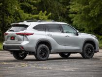2 Inch Lift Kit  2020 Toyota Highlander 4WD Rough Country