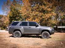 2 Inch Toyota Suspension Lift Kit Red 10-Up 4Runner 4WD Rough Country