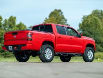 2.5 Inch Nissan Suspension Lift Kit Red 05-Up Frontier/Xterra Rough Country