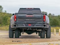 3 Inch Lift Kit UCAs M1 Sierra/Silverado 3500 HD (20-26) Rough Country