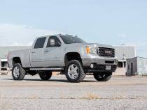 3.5 Inch Suspension Lift Kit w/V2 Shocks 11-19 2500/3500HD Rough Country